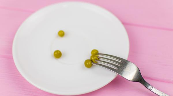 ce se intampla cand mananci prea putin