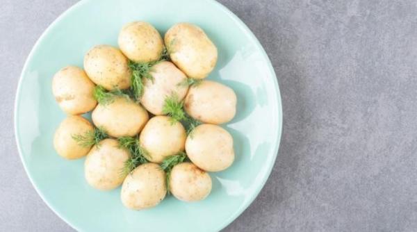 imbunatateste gustul cartofilor fierti bucatarii cu experienta au dezvaluit principalele trucuri