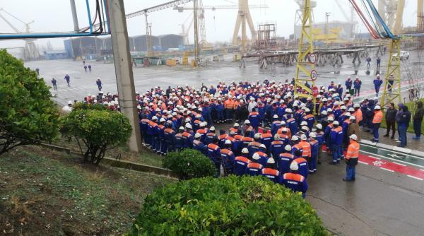 revolta la santierul naval mangalia dumitru costin bns salariatii sunt vanati si dusi catre o companie cu actionariat 100prc olandez