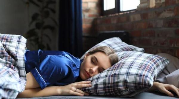 cum sa adormi rapid in 2 minute o metoda militara va alunga insomnia