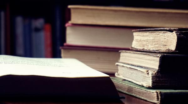 o noua carte povesteste ultimele luni de viata ale lui anne frank