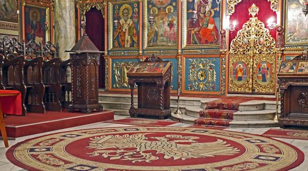 greseala pe care o faci atunci cand te inchini la icoanele din biserica parintele cleopa este mare pacat