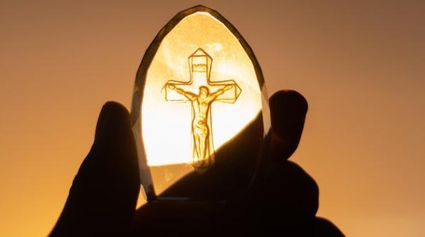 cand pica pastele in 2023