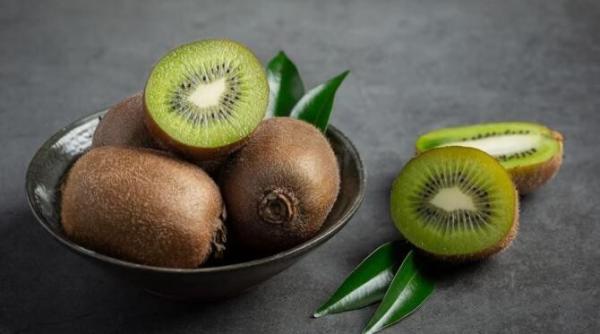 cinci efecte secundare ale consumului de kiwi cine nu ar trebui sa manance acest fruct delicios