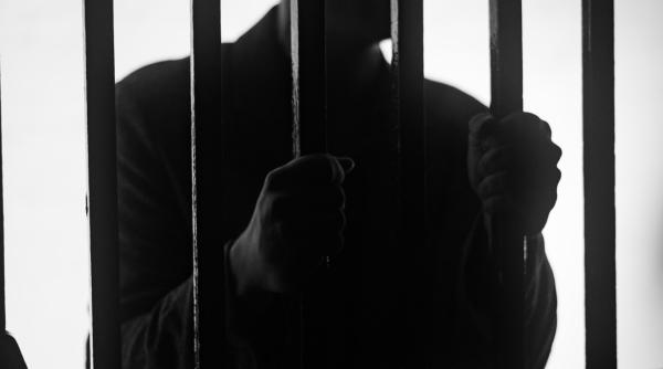 criminalul din bran sustine ca sotii pe care i a omorat i au facut vraji