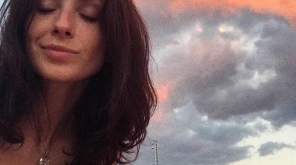 mesajul postat de elena una dintre victimele accidentului aviatic din nepal inainte de prabusirea aeronavei era insarcinata