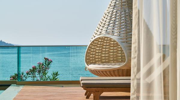 un turist socat de oferta primita pentru un sejur in mamaia cu reducere de 43prc cred ca am gresit tara