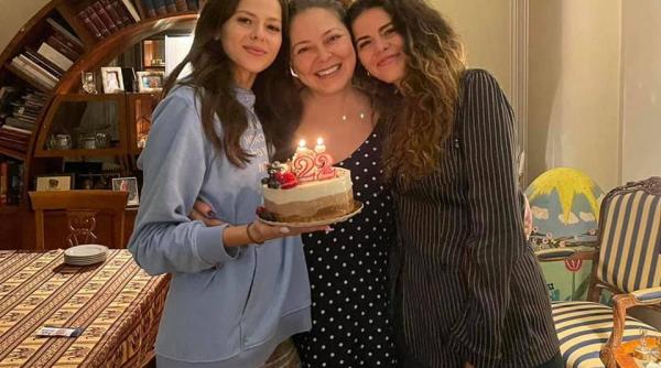 de ce nu sufla rita muresan ziua in lumanarile de pe tort de ziua ei am o pietricica pe inima le sting cu mana