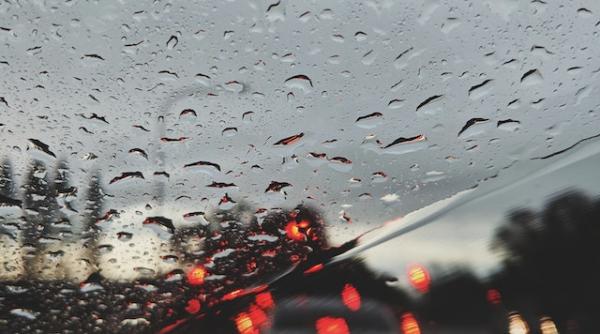 anm alerte meteo de fenomene extreme imediate in arges prahova dambovita bacau si neamt