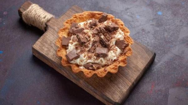 tarta cu nuca de cocos si nutella un desert fantastic gata in cel mai scurt timp