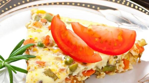 omleta napolitana preparata dupa o reteta straveche trucul cu lingura de faina