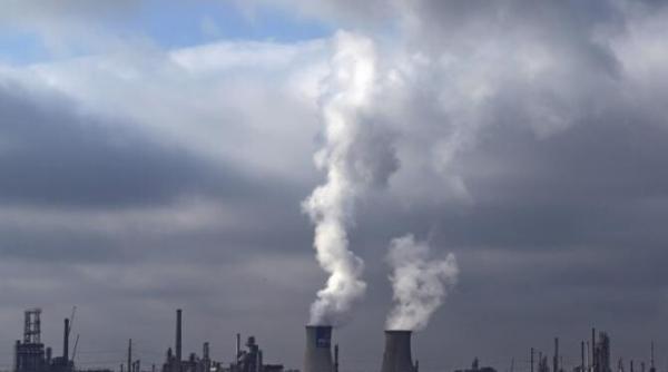 cum incearca austria sa scape de taxa de solidaritate seful finantelor omv vizita fulger la bucuresti bogdan glavan guvernul romaniei trebuia sa stie ce semneaza