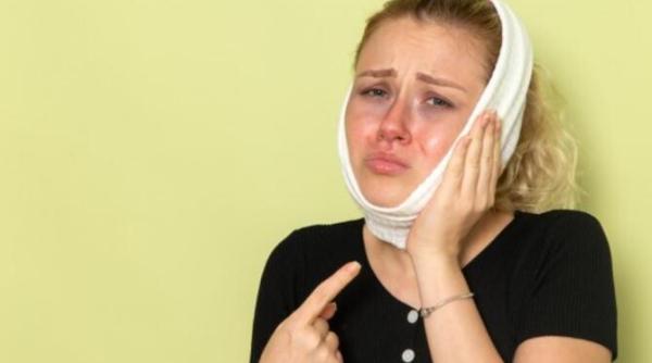 scapa de durerea de dinti noaptea cand nu poti merge la medic opt moduri dovedite