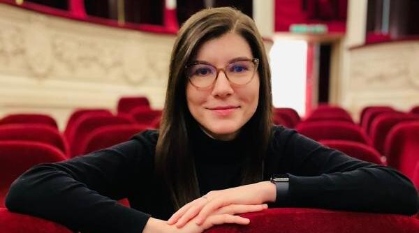 teodora petre cel mai frica imi e ca spectacolele mele sa nu si gaseasca publicul sa nu treaca rampa pana in sufletele spectatorilor