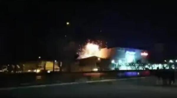 ceva se intampla in iran cutremur incendii si atac cu drone asupra unei facilitati de armament din iran video