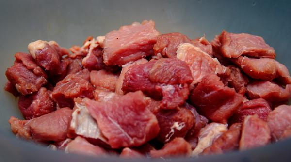 romania importa carne in valoare de peste 1 miliard de euro