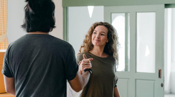 horoscop 31 ianuarie berbec taur gemeni rac leu fecioara zodia care va afla ceva ascuns fii atent la ce spune partenerul tau si cum se comporta