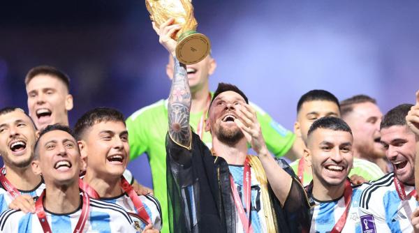 messi declara ca s ar fi bucurat ca maradona sa i inmaneze trofeul cupei mondiale