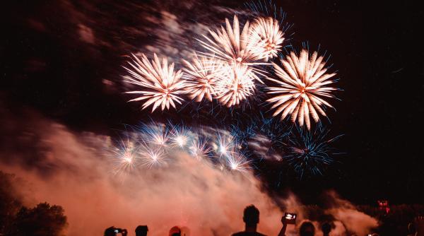 omenirea ar trebui sa gaseasca alte modalitati de a celebra noul an impactul pe termen lung al focurilor de artificii asupra mediului inconjurator stabilit de cercetatori