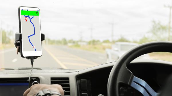 cum navighezi cu google maps fara internet