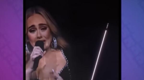 adele a plans in timpul concertului o poza din telefonul unui fan a impresionat o pana la lacrimi