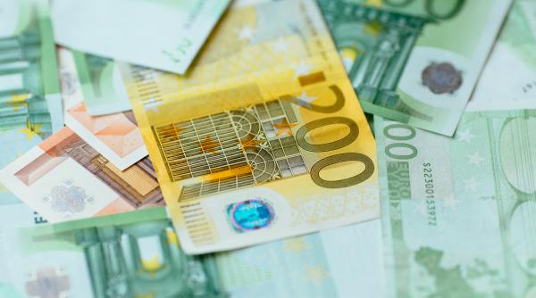 curs bnr 4 5 6 februarie 2023 ce se intampla cu euro dolarul si lira