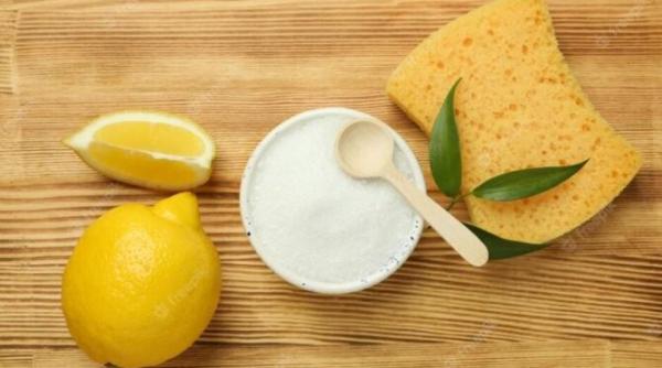 gospodinele cu experienta pun lamaie in buretele de spalat vasele trucul care schimba totul