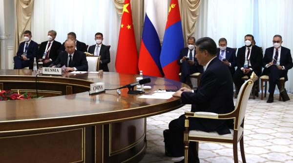 xi jinping ar urma sa mearga la moscova pentru a se intalni cu vladimir putin acesta va fi evenimentul central din 2023