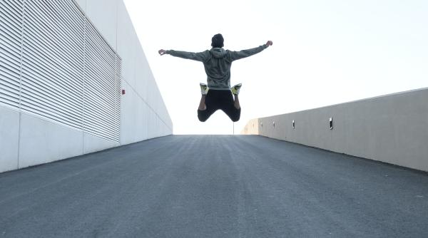 rune 6 12 februarie 2023 mihai voropchievici urmeaza schimbari majore pentru o zodie vor fi cat se poate de bune