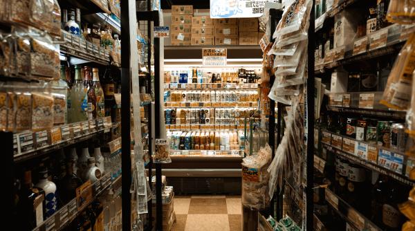 anul 2023 poate aduce inversarea majorarii preturilor la alimente mai multe companii europene au anuntat ieftiniri