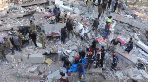 un complex rezidential din turcia descris drept un colt de rai s a facut una cu pamantul la cutremur erau 250 de apartamente in complex