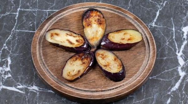 cordon bleu de vinete reteta se face in tigaie si este gata in 5 minute