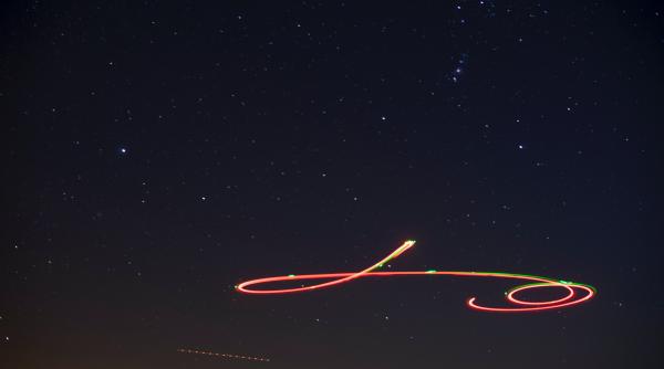 fortele aeriene din uruguay investigheaza niste lumini ciudate aparute pe cer