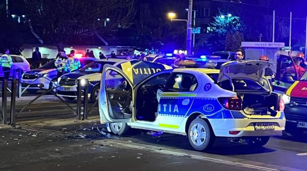 sosea blocata in bucuresti in noaptea de duminica spre luni urmarire ca n filme sfarsita cu o ciocnire frontala si doi politisti la spital foto