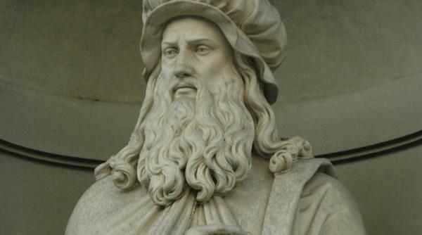leonardo da vinci avea cunostinta de legea gravitatiei cu un secol inaintea lui newton precizie de 97prc fata de ecuatiile moderne stia ca gasise ceva dar nu stia exact ce era