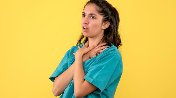 ce sa faci daca te ineci cu mancare si esti singur acasa manevra care iti poate salva viata