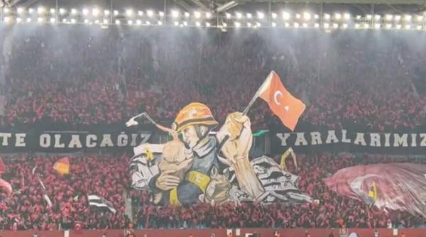 imaginea minunata afisata de fanii trabzonspor ne vom vindeca impreuna