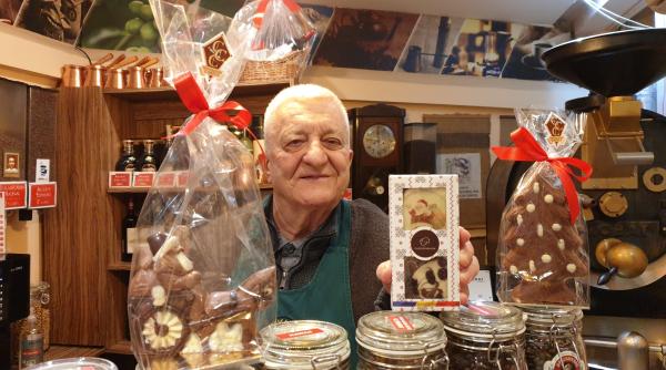 florescu cel mai cunoscut cafegiu din bucuresti a deconspirat smecheria unui cunoscut magazin de cafea care ia ochii tuturor