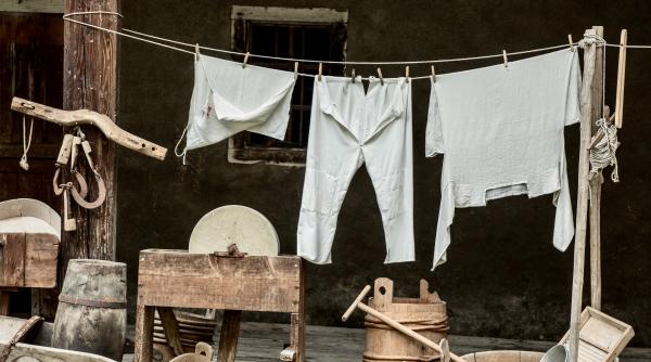 prima masina de spalat romaneasca e considerata o capodopera a tehnicii populare video