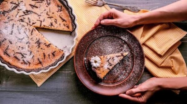 tarta umpluta cu ciocolata si mascarpone un desert super delicios