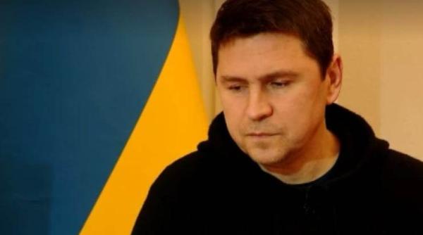 consilierul lui zelenski sunt foarte atasat de romania cu siguranta vom pune capat acestui razboi