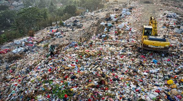 solutie pentru disparitia gropilor de gunoi neculaescu afm acest program ofera finantare nerambursabila pentru reciclarea oricarui tip de deseu video