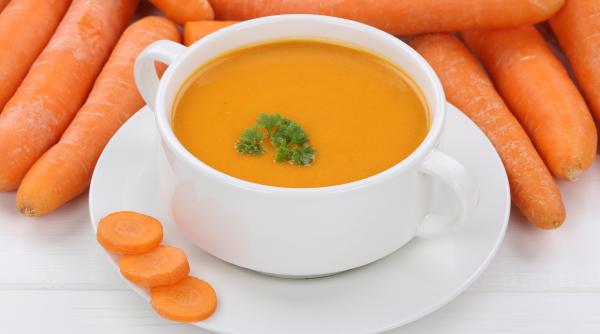 valcu si bulai cauta nod in ciorba de legume cu ce iei din bucuresti nu se face nimic nici gust nu are morcovii strambi si urati de tara dau culoare