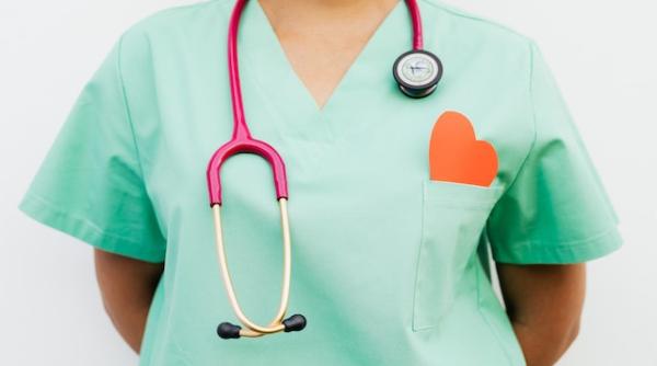 boala de inima careia nu i se cunoaste cauza inima se mareste si isi pierde eficienta horatiu moldovan sanador acesti pacienti sunt cei mai multi dintre candidatii de transplant