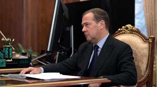 medvedev am dezmembrat armamentul inamicului pana la ultimul surub pentru a afla lucruri noi