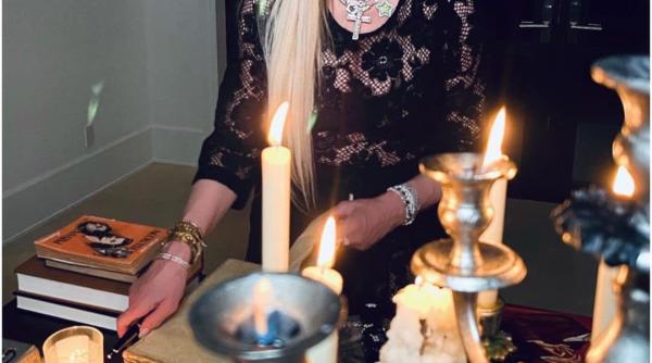 doliu in familia madonnei