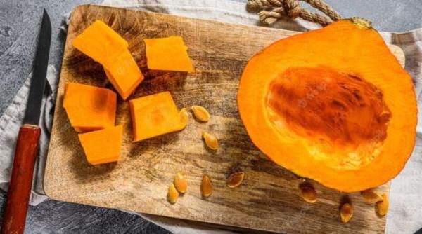 dovleac cremos copt in tigaie data in 7 minute o portie are doar 120 de calorii