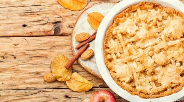 prajitura cu mere fara faina alba unt si lapte