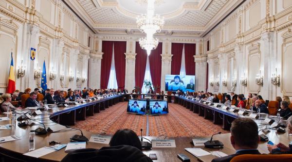 ziua internationala a bolilor rare la parlament principele radu la deschiderea conferintei dezvoltarea genomicii si impactul in bolile rare alaturi de alte personalitati