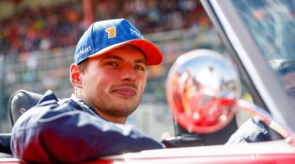max verstappen primul campion al anului 2023